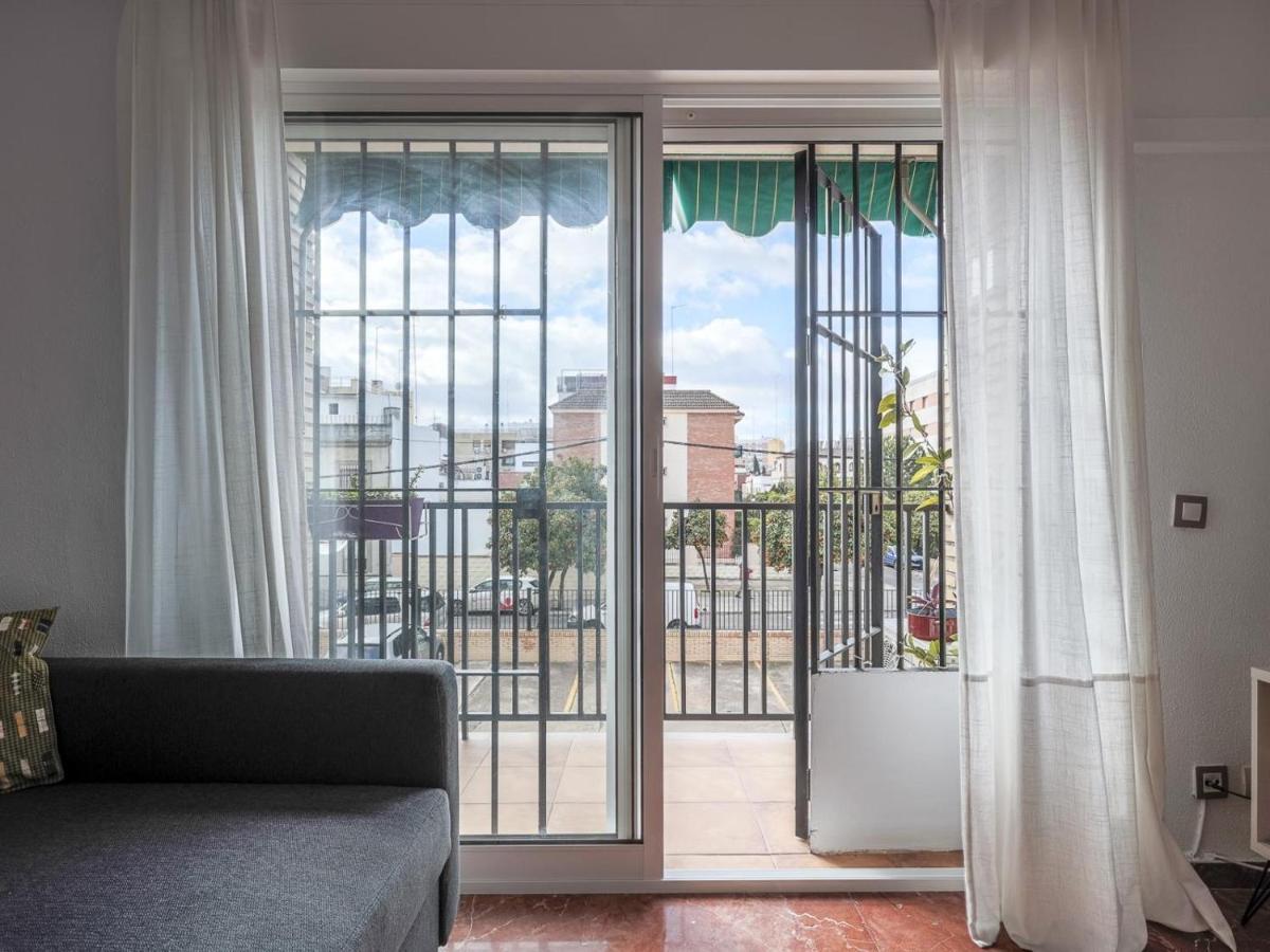 Elegante Apt Luminoso Y Tranquilo De 2 Hab Sevilla Wifi-Ful Parking Inc المظهر الخارجي الصورة