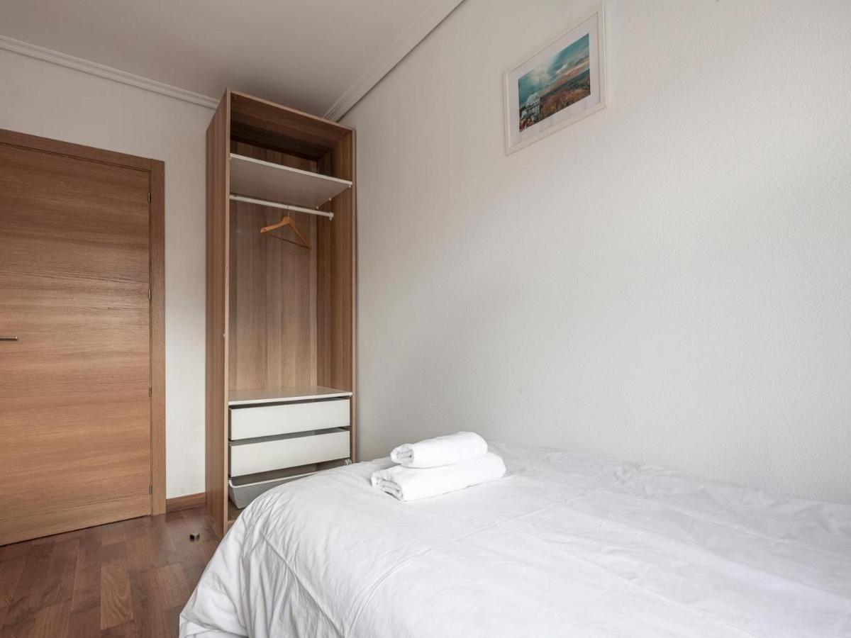 Elegante Apt Luminoso Y Tranquilo De 2 Hab Sevilla Wifi-Ful Parking Inc المظهر الخارجي الصورة