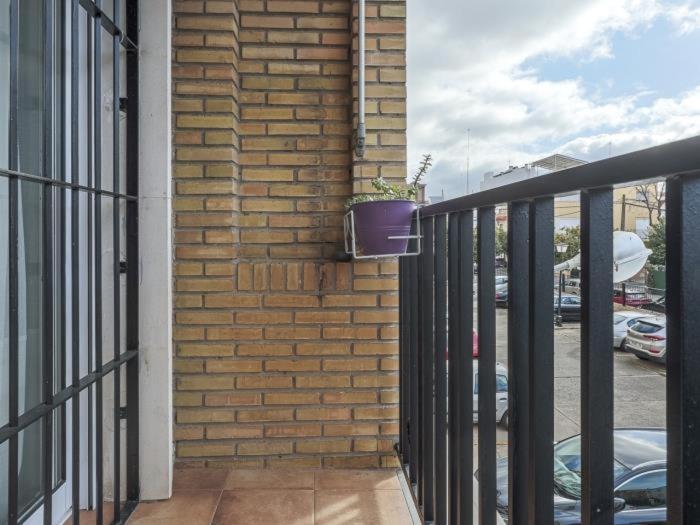 Elegante Apt Luminoso Y Tranquilo De 2 Hab Sevilla Wifi-Ful Parking Inc المظهر الخارجي الصورة